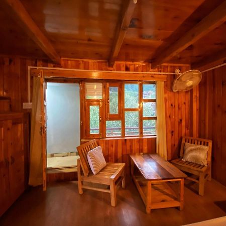 Pine Tower Inn Manāli Εξωτερικό φωτογραφία
